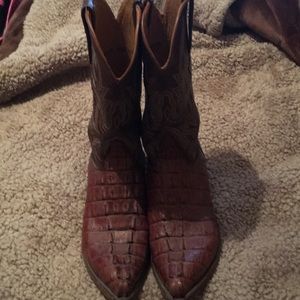 Lucchese classics handmade caiman boots